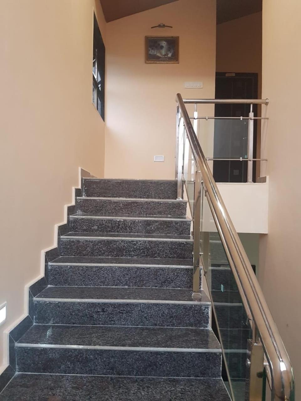 Murūd Rutu Enclave B&B 외부 사진
